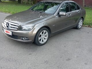 2010 Mercedes-Benz C-Класс 180 III (W204), серый, 1300000 рублей, вид 1