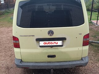 2003 Volkswagen Transporter T5, жёлтый, 700000 рублей, вид 2