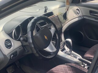 2010 Chevrolet Cruze I, чёрный, 600000 рублей, вид 5