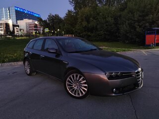2009 Alfa Romeo 159, серый, 850000 рублей, вид 5