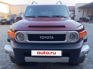 2009 Toyota FJ Cruiser, красный, 3600000 рублей, вид 1