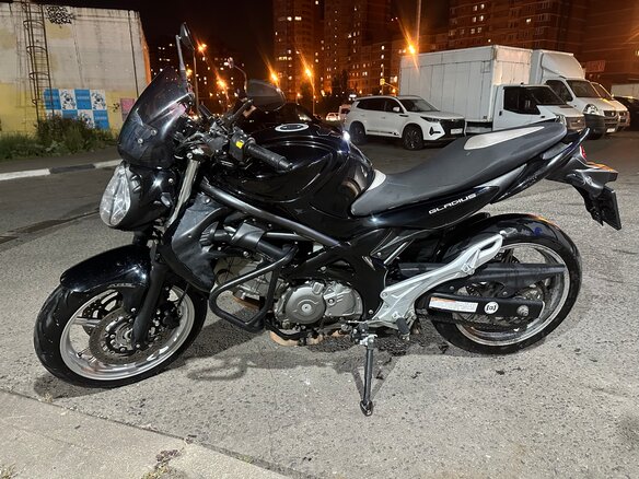2010 Suzuki SFV 650 Gladius, чёрный, 430000 рублей - вид 1