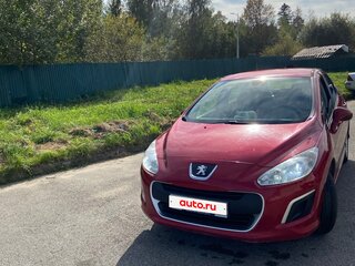 2011 Peugeot 308 I Рестайлинг, красный, 520000 рублей, вид 1