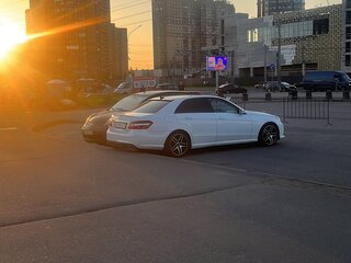 2012 Mercedes-Benz E-Класс 300 IV (W212, S212, C207), белый, 1500000 рублей, вид 1