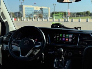 2022 Volkswagen Multivan T6 Рестайлинг, чёрный, 7666000 рублей, вид 5