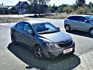 2014 Kia Rio III, серый, 980000 рублей, вид 3