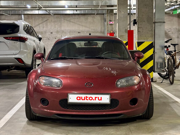 2008 Mazda MX-5 Hard Top III (NC), красный, 2000000 рублей - вид 3