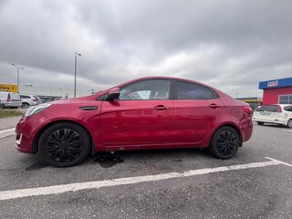 2012 Kia Rio 4-speed III, красный, 840000 рублей, вид 4