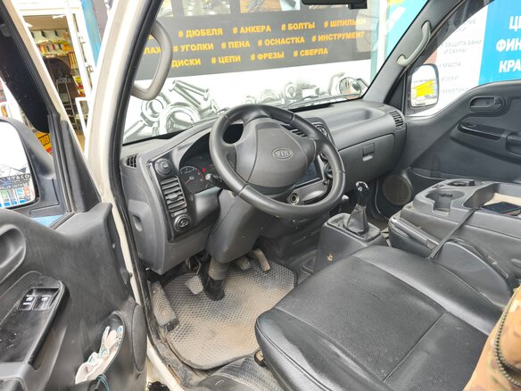 2010 Kia Bongo, белый, 3500000 рублей - вид 4