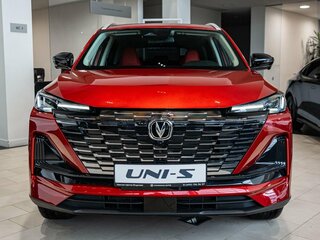 2024 Changan UNI-S I, красный, 3059900 рублей, вид 4