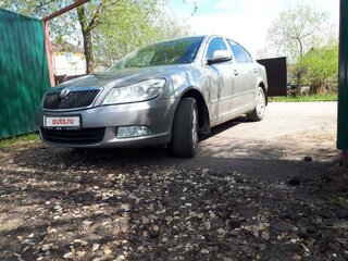 2010 Skoda Octavia II (A5) Рестайлинг, серый, 945000 рублей, вид 1