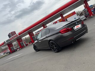 2012 BMW 5 серии 520i VI (F10/F11/F07), коричневый, 1900000 рублей, вид 5