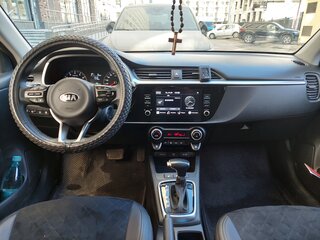 2021 Kia Rio X IV Рестайлинг, белый, 1550000 рублей, вид 5