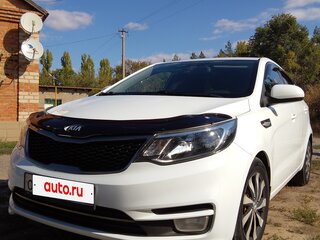 2017 Kia Rio III Рестайлинг, белый, 1050000 рублей, вид 1