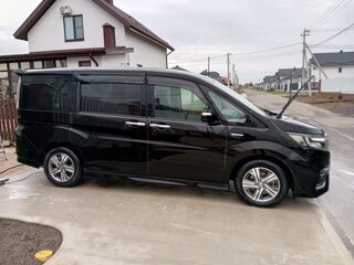 2019 Honda Stepwgn Spada V Рестайлинг, чёрный, 3100000 рублей, вид 5