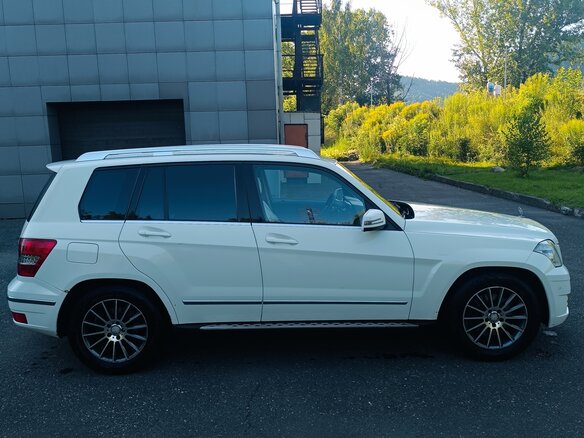 2010 Mercedes-Benz GLK-Класс 300 I (X204), белый, 1250000 рублей - вид 3