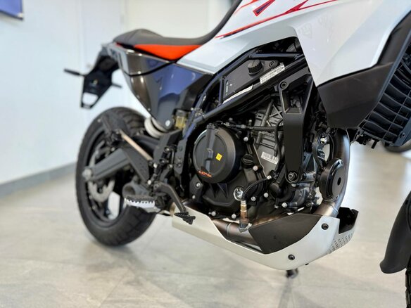 2025 KTM 390 Adventure X, белый, 690000 рублей - вид 13