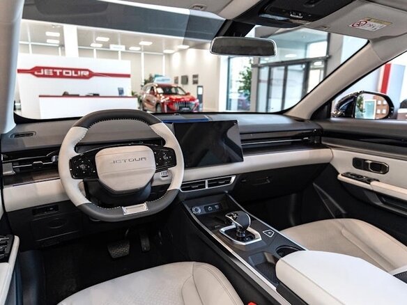 2024 Jetour Dashing I, серый, 2400000 рублей - вид 3