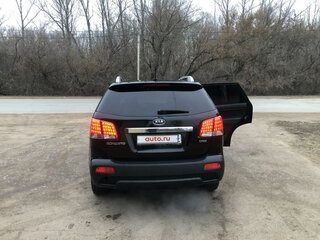 2012 Kia Sorento II, чёрный, 1500000 рублей, вид 4