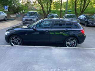 2015 BMW 1 серии 116i II (F20/F21), чёрный, 1500000 рублей, вид 1