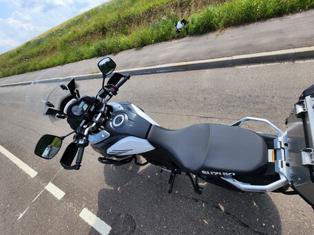 2018 Suzuki V-Strom 1000, белый, 1220000 рублей, вид 4