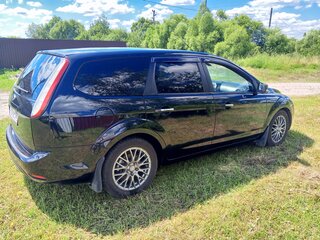 2010 Ford Focus II Рестайлинг, чёрный, 450000 рублей, вид 4