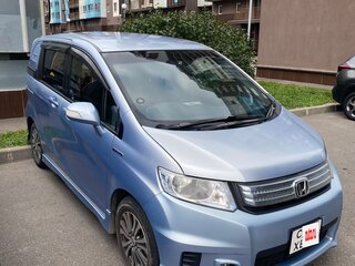 2013 Honda Freed Spike I Рестайлинг, голубой, 970000 рублей, вид 3