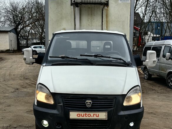 2013 ГАЗ ГАЗель (3302), белый, 2100000 рублей