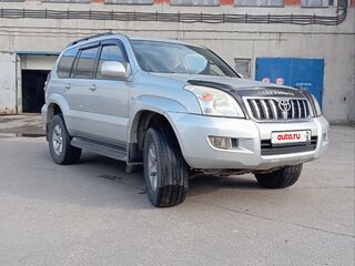 2004 Toyota Land Cruiser Prado 5-speed 120 Series, серебристый, 1600000 рублей, вид 2