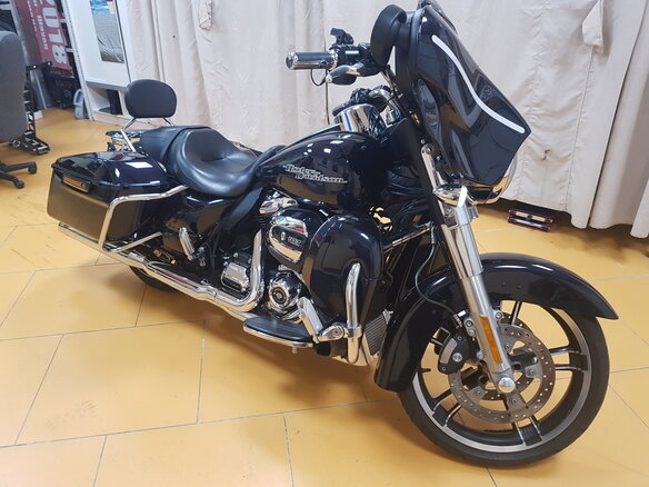 2018 Harley-Davidson Street Glide, синий, 2300000 рублей - вид 16
