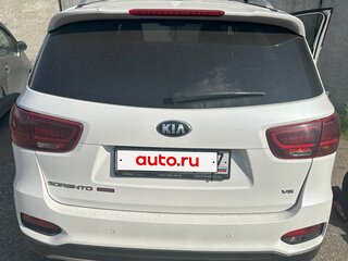 2018 Kia Sorento III Prime Рестайлинг, белый, 2700000 рублей, вид 5