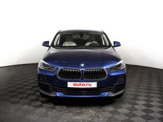 2020 BMW X2 xDrive18d I (F39), синий, 3600000 рублей, вид 2