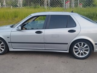 2004 Saab 9-5 I Рестайлинг, серебристый, 540000 рублей, вид 4