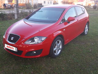 2012 SEAT Leon II Рестайлинг, красный, 750000 рублей, вид 3