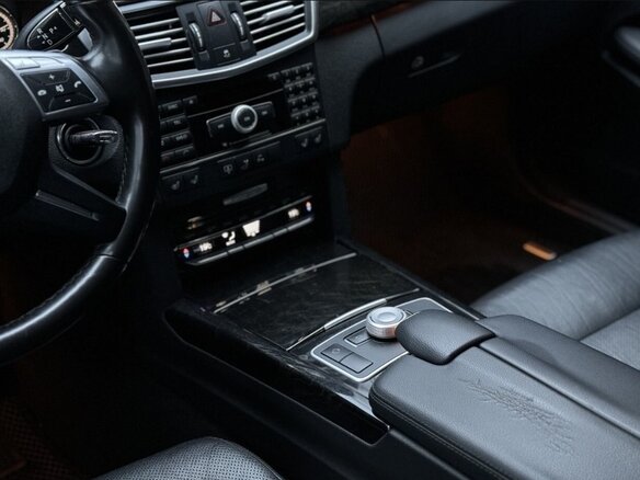 2009 Mercedes-Benz E-Класс 350 IV (W212, S212, C207), чёрный, 1310000 рублей - вид 23