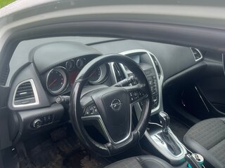 2012 Opel Astra GTC J Рестайлинг, белый, 720000 рублей, вид 5
