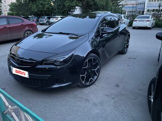 2011 Opel Astra GTC J Рестайлинг, чёрный, 1200000 рублей, вид 1