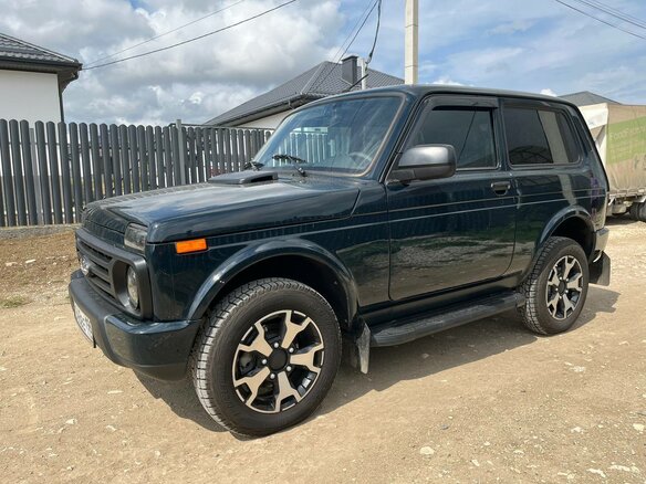 2024 Lada (ВАЗ) Niva Legend I, зелёный, 1250000 рублей