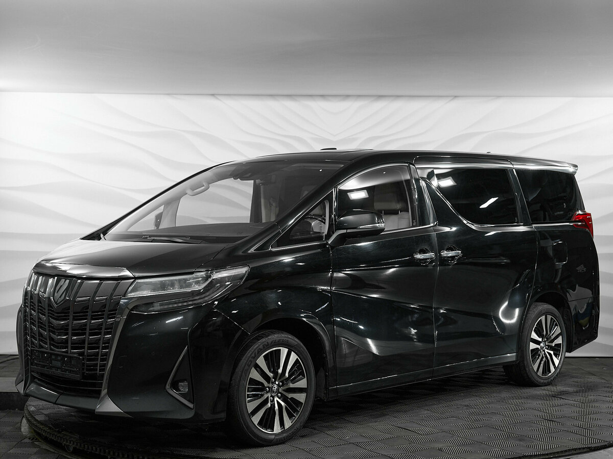 Открыть фотографии: Toyota Alphard III Рестайлинг
