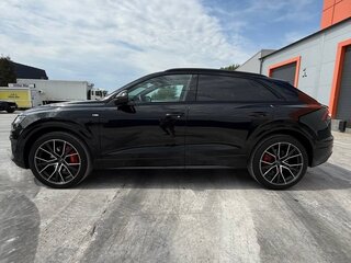 2022 Audi Q8 50 TDI I (4M), чёрный, 8950000 рублей, вид 2