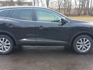 2020 Renault Kadjar I Рестайлинг, чёрный, 1730000 рублей, вид 4
