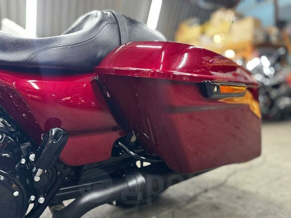 2017 Harley-Davidson Road Glide, пурпурный, 1980000 рублей - вид 26