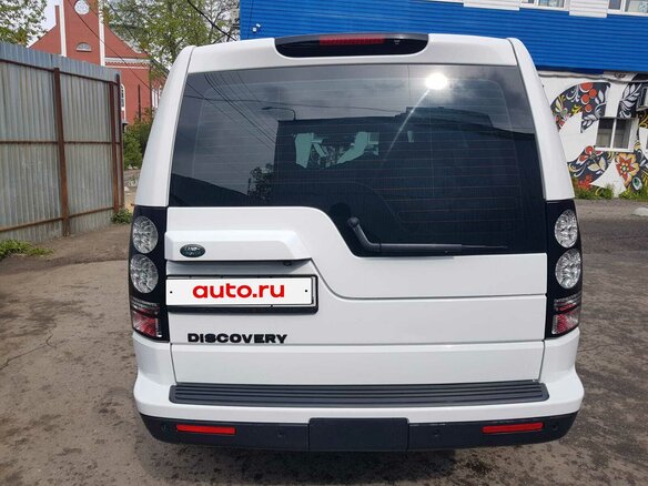 2015 Land Rover Discovery IV Рестайлинг, белый, 2750000 рублей - вид 5