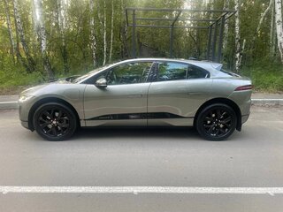2019 Jaguar I-Pace I, бежевый, 5000000 рублей, вид 4