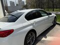 2019 BMW 5 серии 520d VII (G30/G31/G38), белый, 3800000 рублей - вид 3