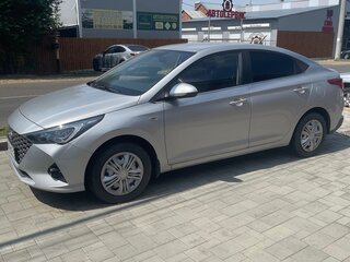 2022 Hyundai Solaris II Рестайлинг, серый, 1300000 рублей, вид 3