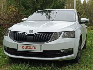 2018 Skoda Octavia III (A7) Рестайлинг, белый, 990000 рублей, вид 2