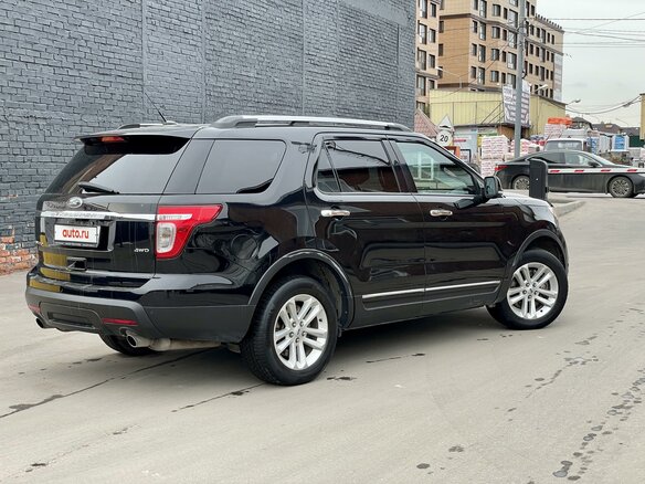 2014 Ford Explorer V, чёрный, 1500000 рублей - вид 4