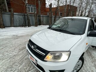 2017 Lada (ВАЗ) Granta I, белый, 580000 рублей, вид 2