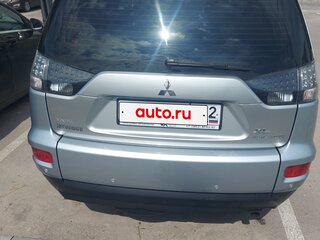 2010 Mitsubishi Outlander II Рестайлинг, серебристый, 1000000 рублей, вид 2